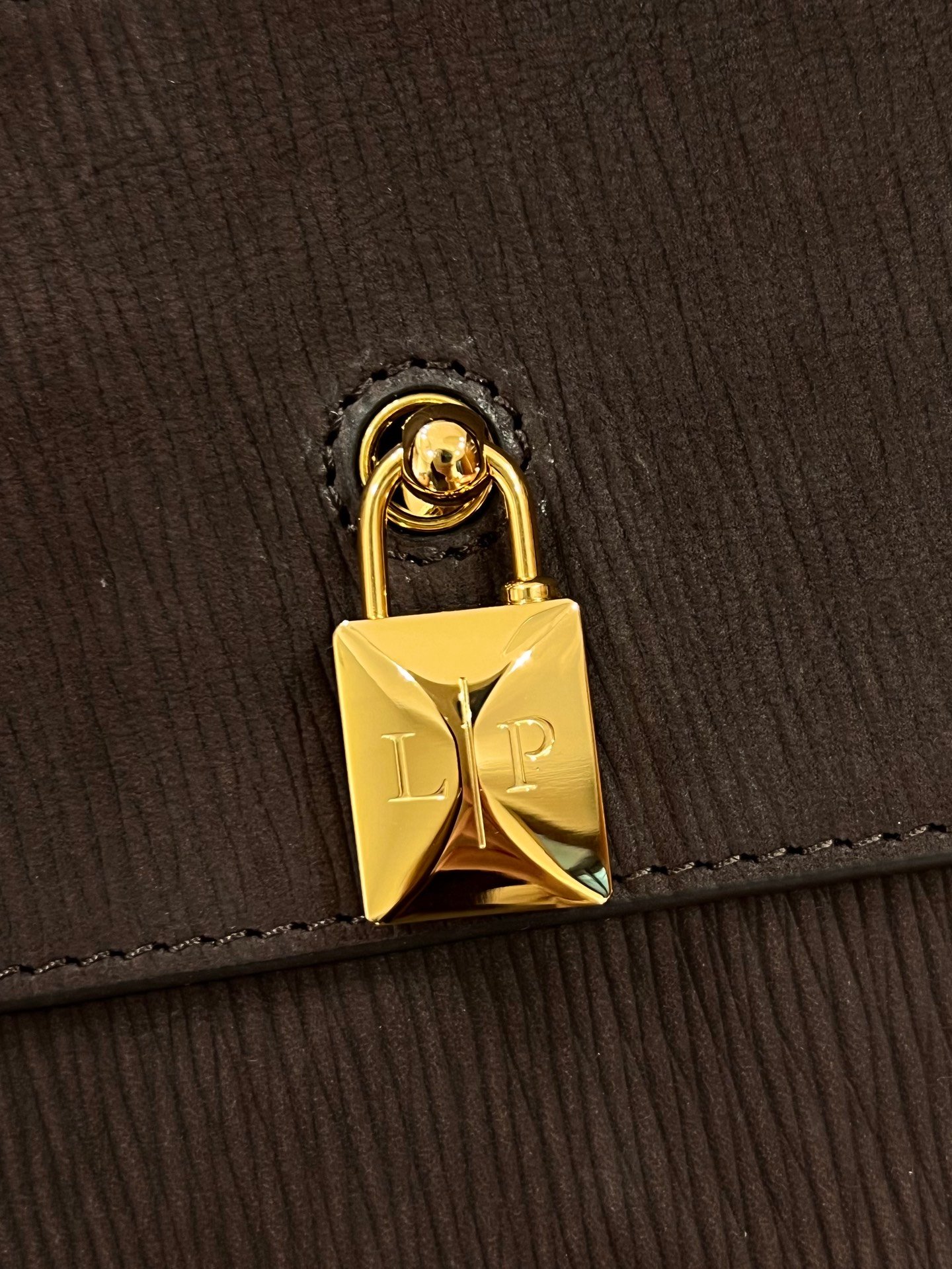 Loro Piana Loom L32 Handbag 33cm Dark Brown Grained Calfskin Leather Tote with Signature Gold Padlock and Key