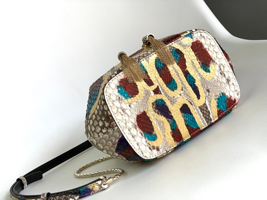 BVLGARI Serpenti Forever Python Bucket Bag Metallic Fil Coupe & Multicolor Lunar Snakeskin Top Handle Crossbody Handbag 2 Sizes – Image 6 BVLGARI Serpenti Forever Python Bucket Bag Metallic Fil Coupe & Multicolor Lunar Snakeskin Top Handle Crossbody Handbag 2 Sizes – Image 6