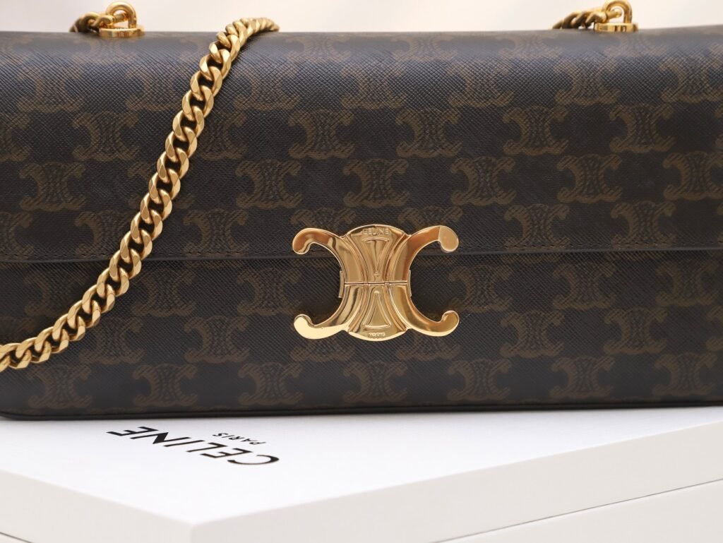 Celine Triomphe Chain Bag 33cm Shiny Calfskin Leather Underarm Bag – Image 5 Celine Triomphe Chain Bag 33cm Shiny Calfskin Leather Underarm Bag – Image 5