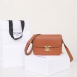 Tan / Cognac