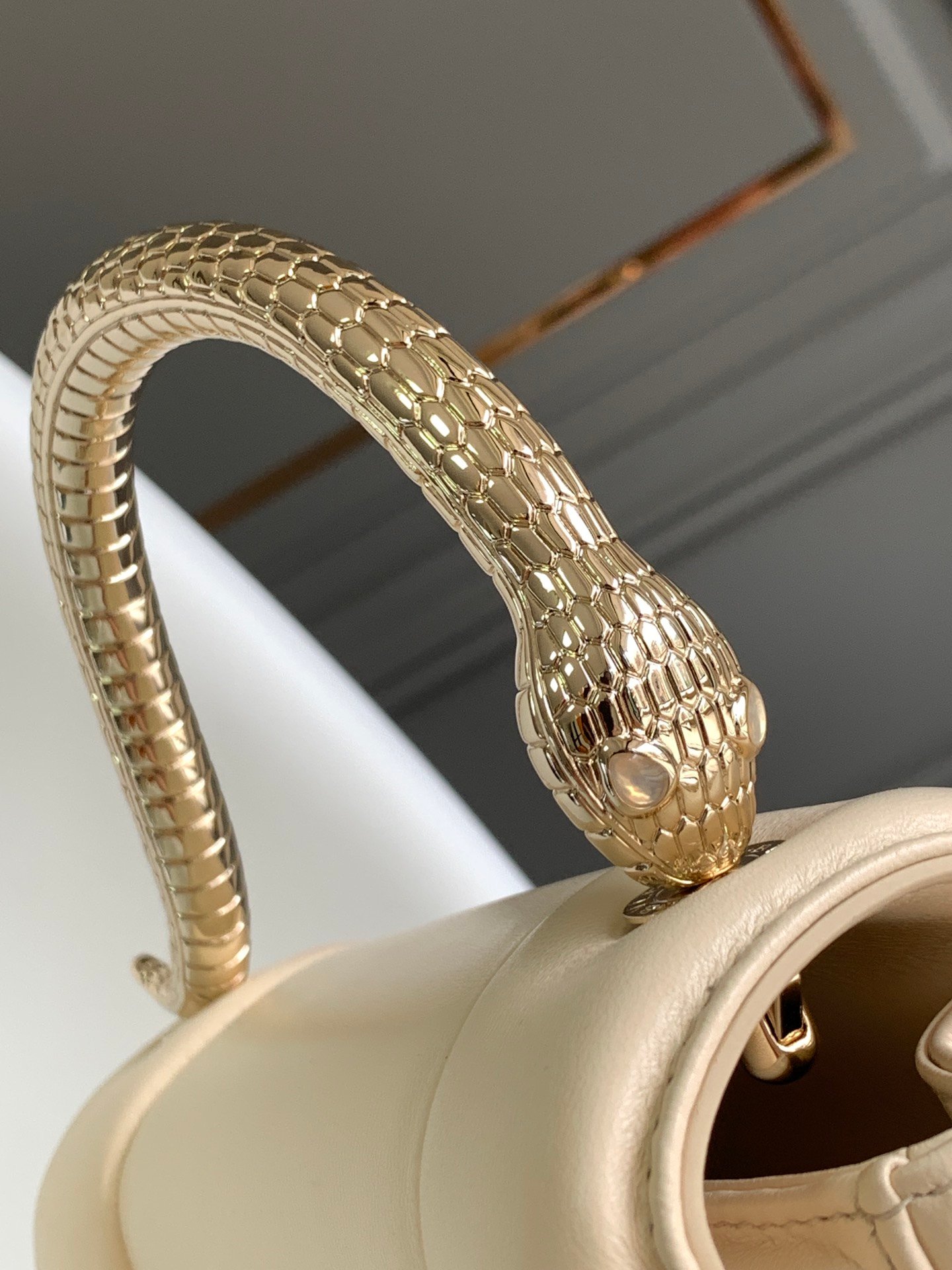 BVLGARI x Mary Katrantzou Serpenti Metamorphosis Bag 19cm Limited Edition Quilted Lambskin Crossbody Handbag BVLGARI x Mary Katrantzou Serpenti Metamorphosis Bag 19cm Limited Edition Quilted Lambskin Crossbody Handbag