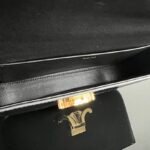 CELINE TRIOMPHE Chain Shoulder Bag in Shiny Calfskin Leather Underarm Baguette with Gold Hardware 6