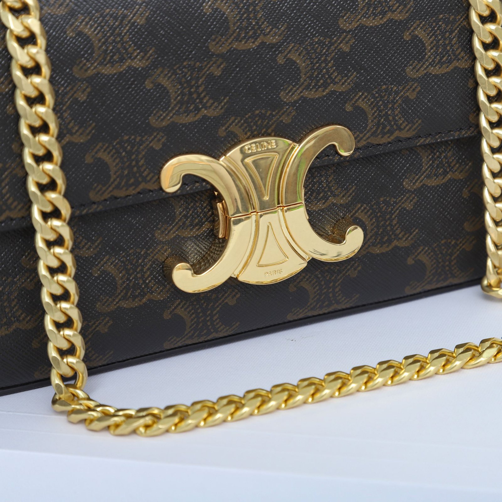 Celine Triomphe Chain Shoulder Bag 20.5cm Canvas and Calfskin Luxury Designer Crossbody for Women 6