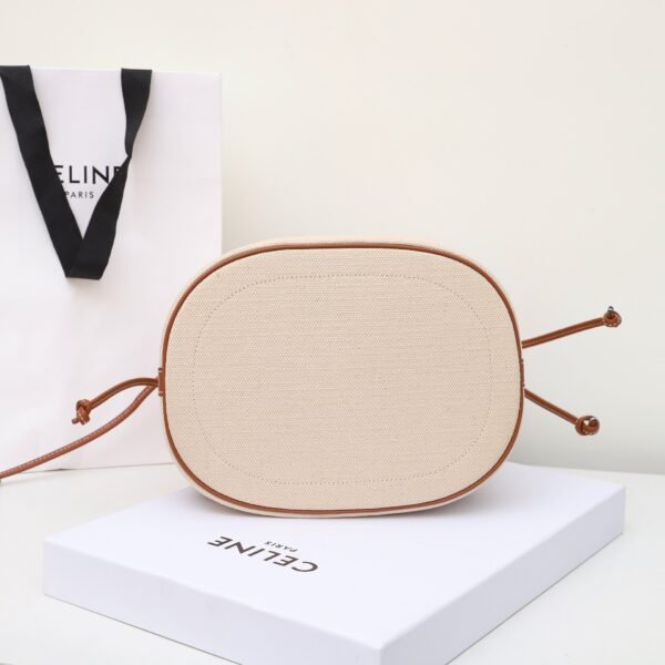 6 6