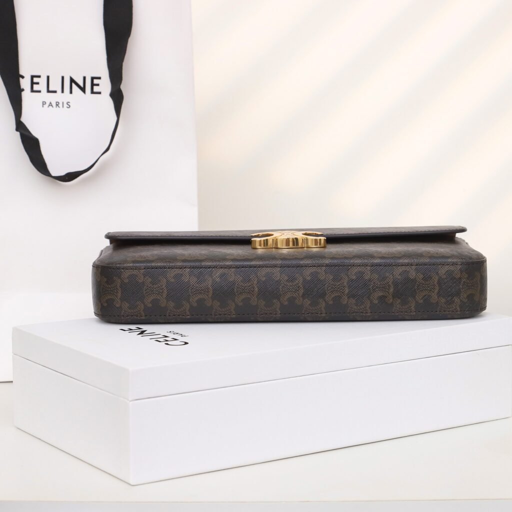 Celine Triomphe Chain Bag 33cm Shiny Calfskin Leather Underarm Bag – Image 6 Celine Triomphe Chain Bag 33cm Shiny Calfskin Leather Underarm Bag – Image 6