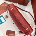 Loro Piana L27 Extra Bag 27 Minimalist Quiet Luxury Leather Tote Bag Structured Calfskin Crossbody Bag with Signature Padlock Loro Piana L27 Extra Bag 27 Minimalist Quiet Luxury Leather Tote Bag Structured Calfskin Crossbody Bag with Signature Padlock