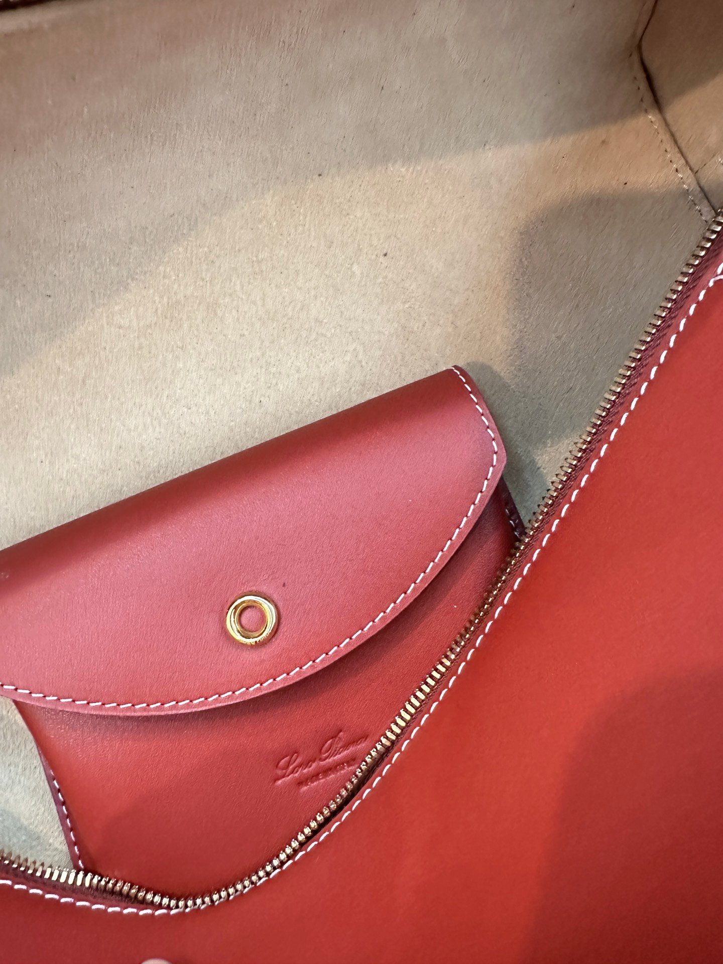 Loro Piana L27 Extra Bag 27 Minimalist Quiet Luxury Leather Tote Bag Structured Calfskin Crossbody Bag with Signature Padlock Loro Piana L27 Extra Bag 27 Minimalist Quiet Luxury Leather Tote Bag Structured Calfskin Crossbody Bag with Signature Padlock