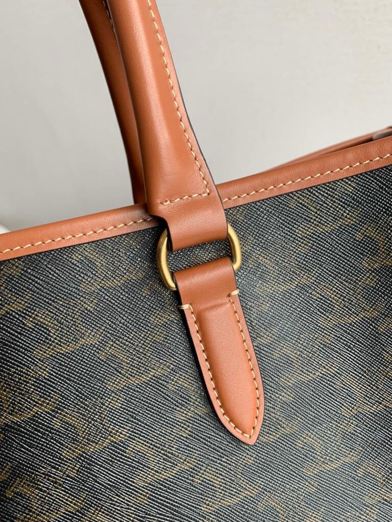CELINE Horizontal Cabas Tote Bag 43cm Triomphe Canvas Laptop Handle Bag &ndash; Image 7