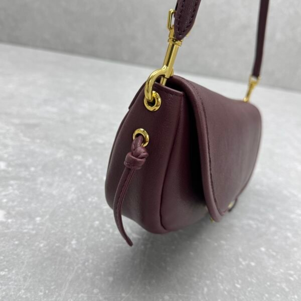 Celine Half-Moon Hobo Bag 25cm Triomphe Oil-Waxed Leather Underarm Bag with Gold Hardware