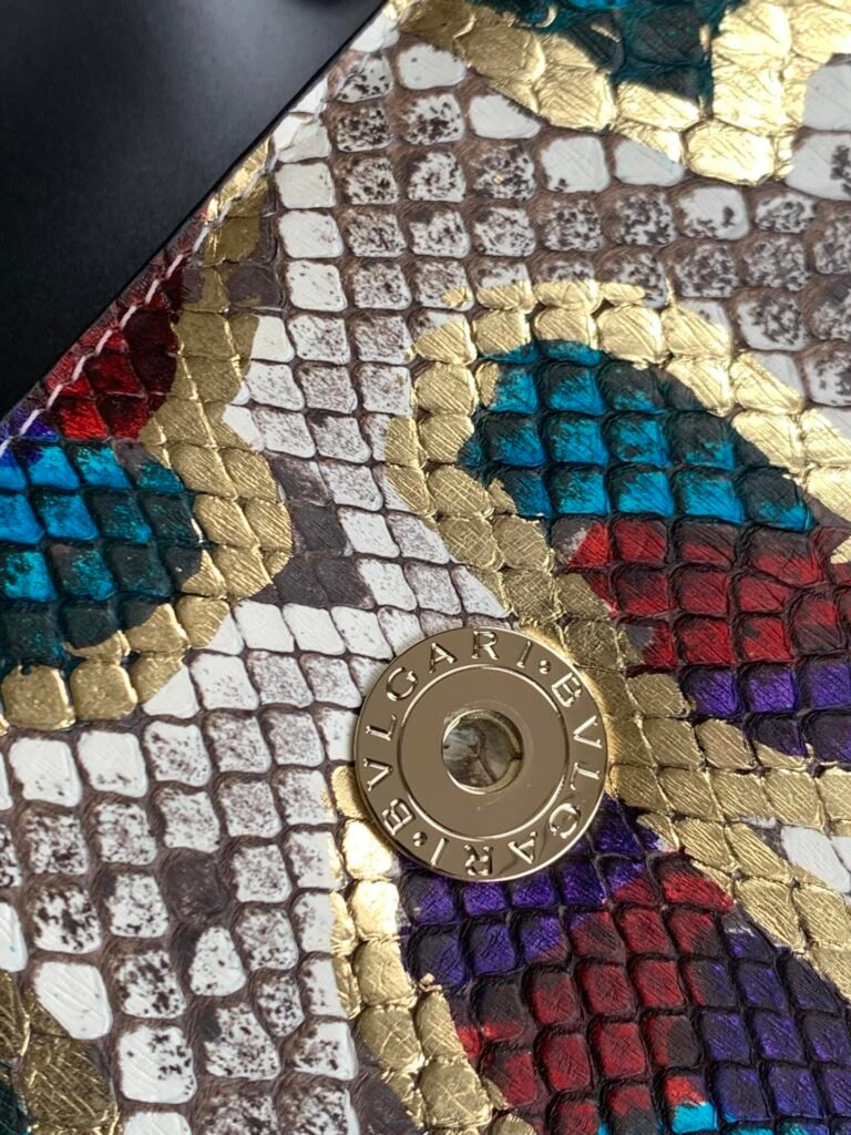BVLGARI Serpenti Forever Shoulder Bag Rare Lunar Multi-Color Python Leather Crossbody Bag with Snakehead Buckle 20cm/27cm – Image 8 BVLGARI Serpenti Forever Shoulder Bag Rare Lunar Multi-Color Python Leather Crossbody Bag with Snakehead Buckle 20cm/27cm – Image 8