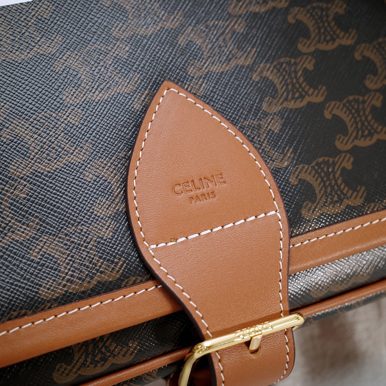 CELINE Folco Messenger Bag 31cm Triomphe Canvas with White Logo Print Classic Tan & Brown 7