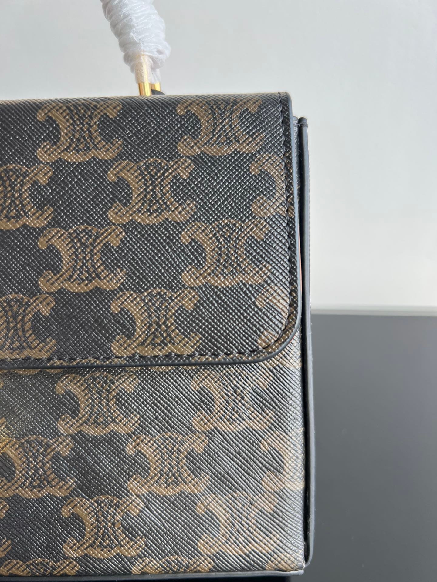 CELINE Box Triomphe Bag 22cm Shiny Calfskin and Triomphe Canvas Leather Shoulder and Crossbody Handbag with Gold-Finish Metallic Closure 7