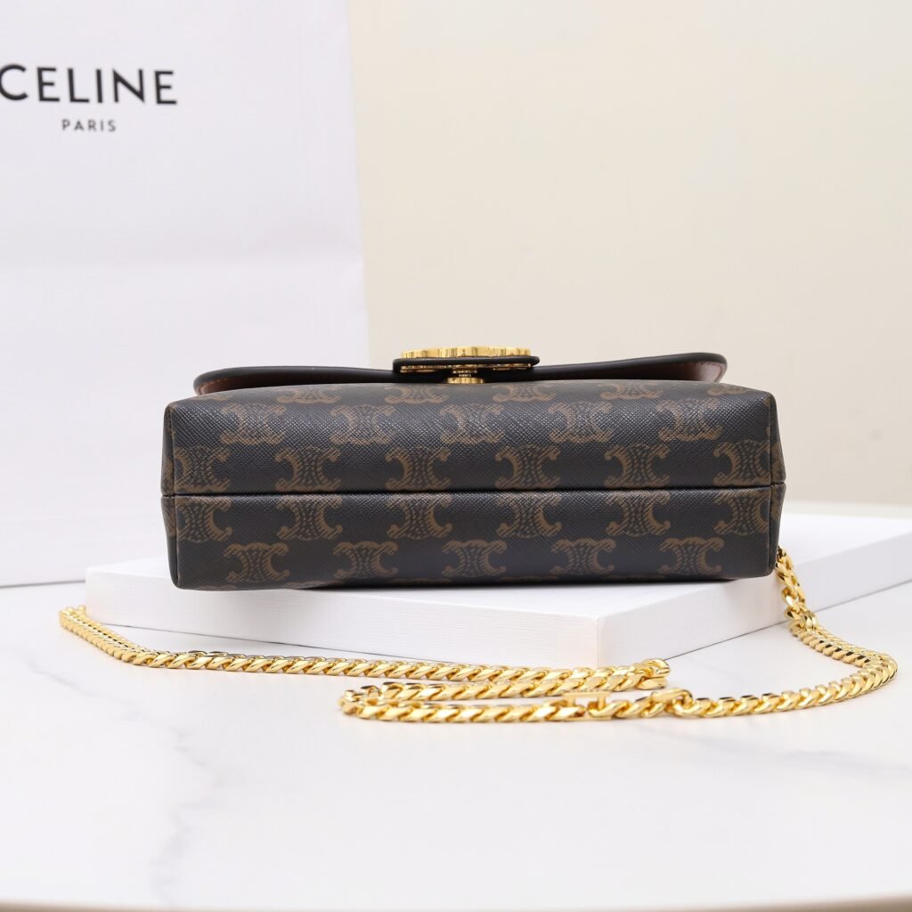 Celine Triomphe Chain Bag 23.5cm Monogram Canvas Handbag – Image 7 Celine Triomphe Chain Bag 23.5cm Monogram Canvas Handbag – Image 7