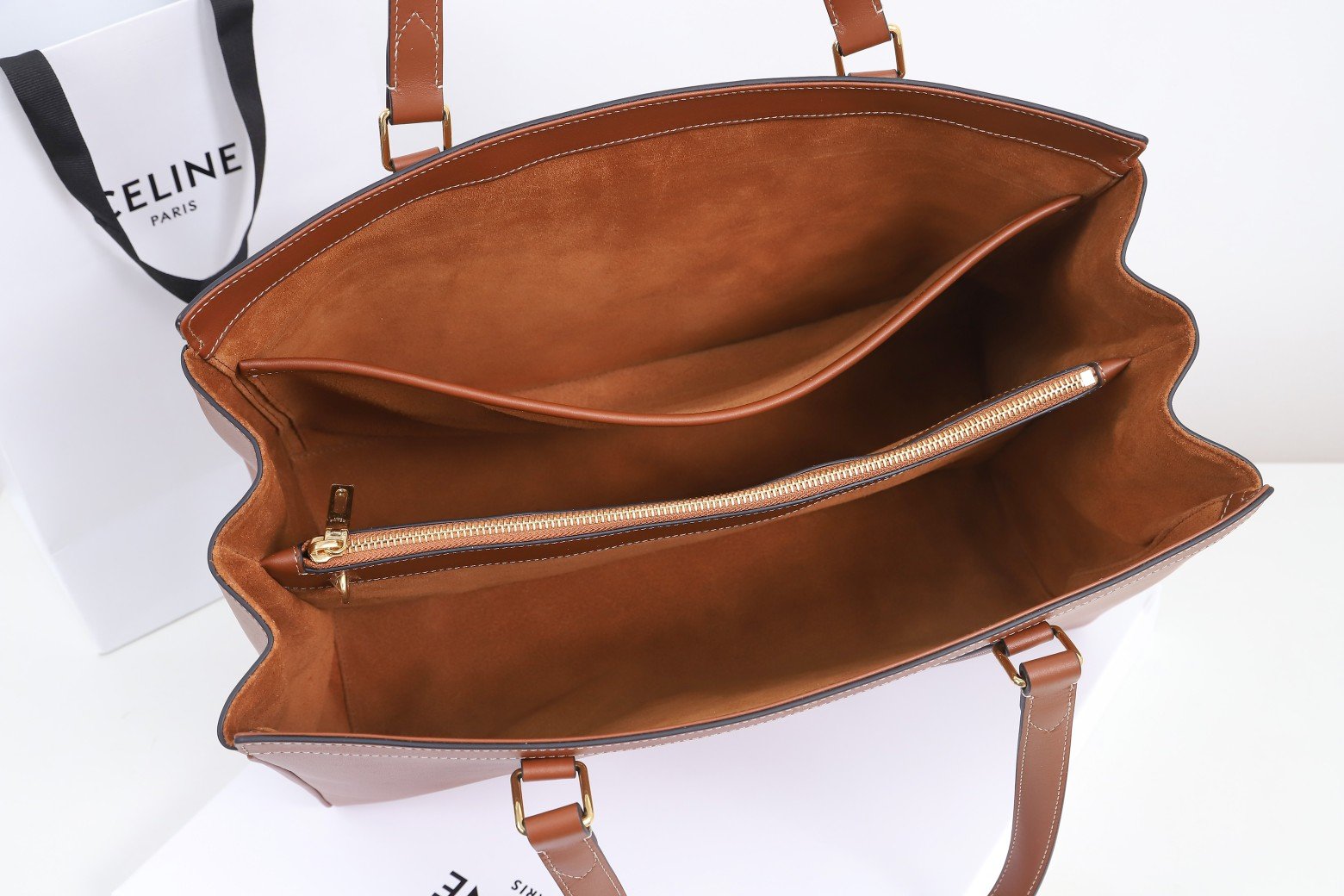 CELINE Large Business Tote Bag 39.5cm Tan Italian Leather Women’s Briefcase for 14-inch Laptop and Office Essentials 8