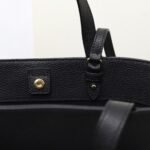 CELINE Small Anais Tote Bag 20.5cm Italian Calfskin Transformable Cuir Triomphe 2-Way Crossbody Bucket Bag 8