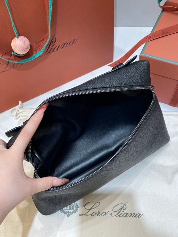 Loro Piana Extra Pouch L29 Grained Calfskin Clutch 29cm Minimalist Designer Lunch Box Bag Detachable Wristlet