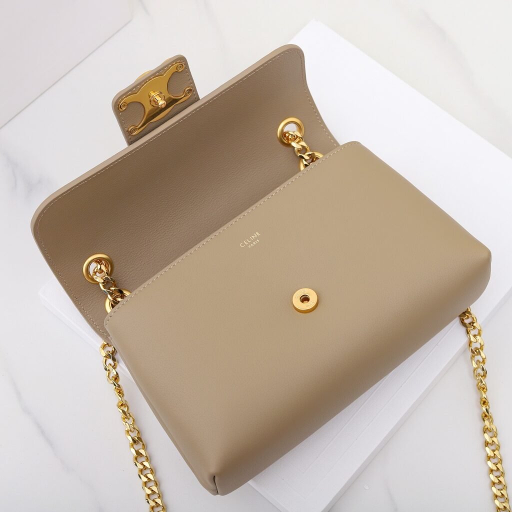 Celine Triomphe Chain Bag 21cm Calfskin Craftsmanship Black & Taupe Flap Bag – Image 3 Celine Triomphe Chain Bag 21cm Calfskin Craftsmanship Black & Taupe Flap Bag – Image 3