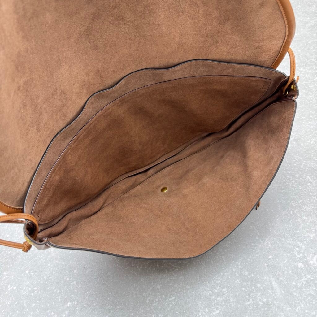 CELINE Halfmoon Bag 46cm Lambskin Vintage Large Hobo Shoulder Bag with Triomphe Metallic Hardware – Image 4