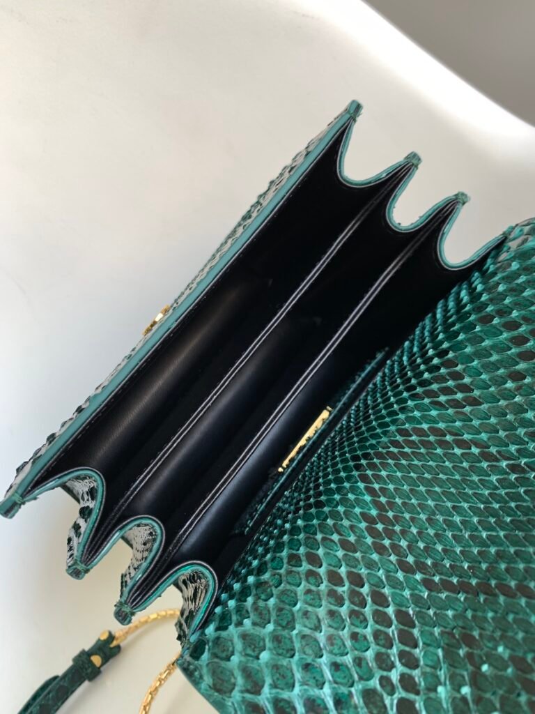 Bvlgari Serpenti Forever Python Bag Forest Emerald Green Top Handle Accordion Bag – Image 9 Bvlgari Serpenti Forever Python Bag Forest Emerald Green Top Handle Accordion Bag – Image 9