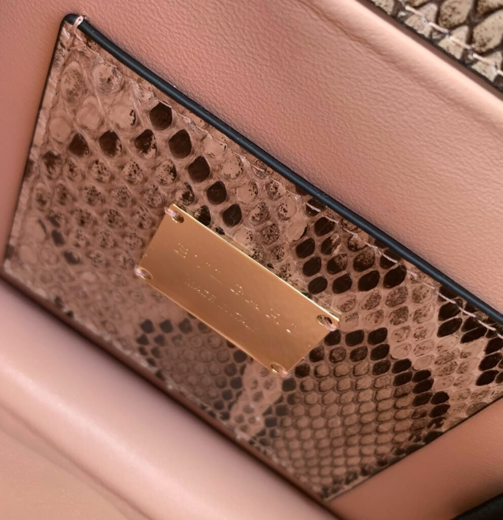 BVLGARI Serpenti Forever Python Bag Misty Opal Grey Shiny Python Skin Top Handle & Shoulder Bag 2 Sizes – Image 10 BVLGARI Serpenti Forever Python Bag Misty Opal Grey Shiny Python Skin Top Handle & Shoulder Bag 2 Sizes – Image 10