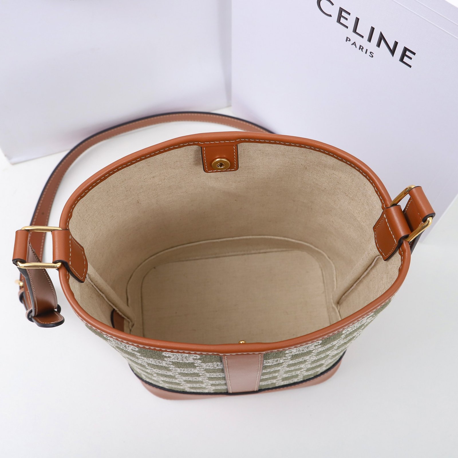 Celine Triomphe Canvas Bucket Bag 30cm Vintage Embroidered Shoulder Bag Calfskin Leather Large Capacity Designer Hobo Bag 9