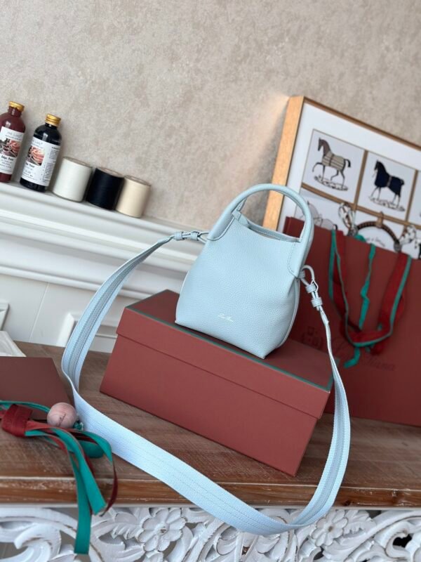 92 Loro Piana Mini Bale Bag 13x16x13cm Grained Calfskin Luxury Designer Mini Bucket Bag with Adjustable Crossbody Strap
