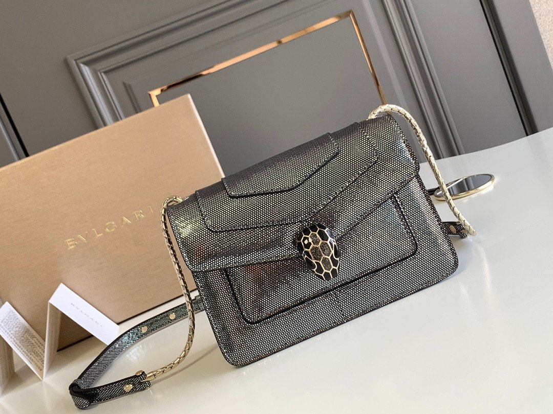 BVLGARI Serpenti Forever Luxury Shoulder Bag 19cm Metallic Karung Skin Crossbody Handbag with Iconic Snakehead Enamel Clasp BVLGARI Serpenti Forever Luxury Shoulder Bag 19cm Metallic Karung Skin Crossbody Handbag with Iconic Snakehead Enamel Clasp