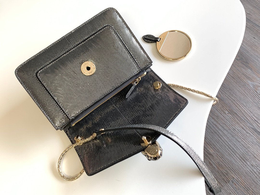 BVLGARI Serpenti Forever Luxury Shoulder Bag 19cm Metallic Karung Skin Crossbody Handbag with Iconic Snakehead Enamel Clasp BVLGARI Serpenti Forever Luxury Shoulder Bag 19cm Metallic Karung Skin Crossbody Handbag with Iconic Snakehead Enamel Clasp