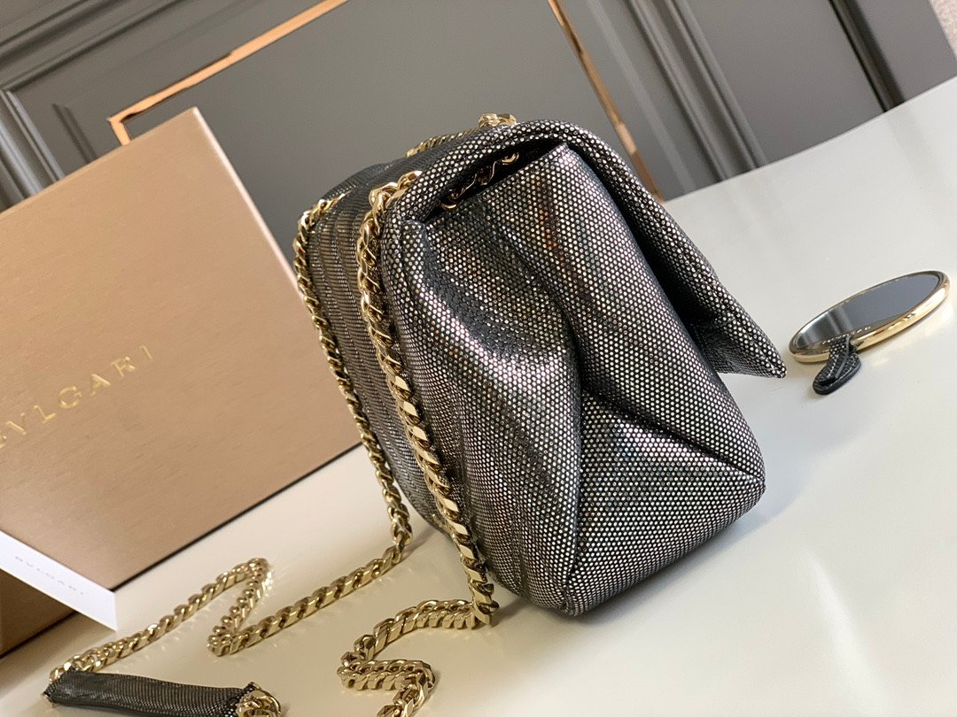 BVLGARI Serpenti Cabochon Shoulder Bag 22.5cm Metallic Karung Watersnake Leather Crossbody Bag with Matelassé Quilted Pattern and Iconic Enamel Snakehead Clasp BVLGARI Serpenti Cabochon Shoulder Bag 22.5cm Metallic Karung Watersnake Leather Crossbody Bag with Matelassé Quilted Pattern and Iconic Enamel Snakehead Clasp