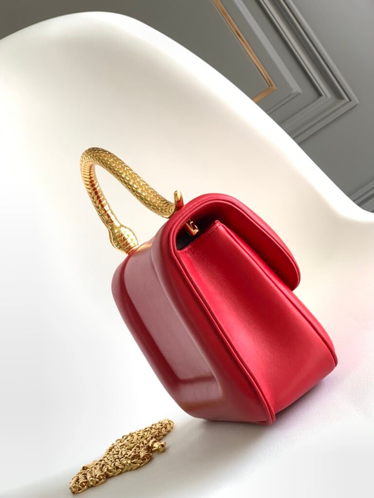 BVLGARI x Mary Katrantzou Serpenti Top Handle Bag19cm Limited Edition Matelassé Lambskin Crossbody – Image 9 BVLGARI x Mary Katrantzou Serpenti Top Handle Bag19cm Limited Edition Matelassé Lambskin Crossbody – Image 9
