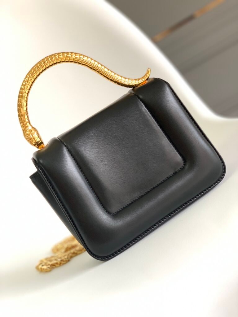 BVLGARI x Mary Katrantzou Serpenti Top Handle Bag19cm Limited Edition Matelassé Lambskin Crossbody – Image 3 BVLGARI x Mary Katrantzou Serpenti Top Handle Bag19cm Limited Edition Matelassé Lambskin Crossbody – Image 3