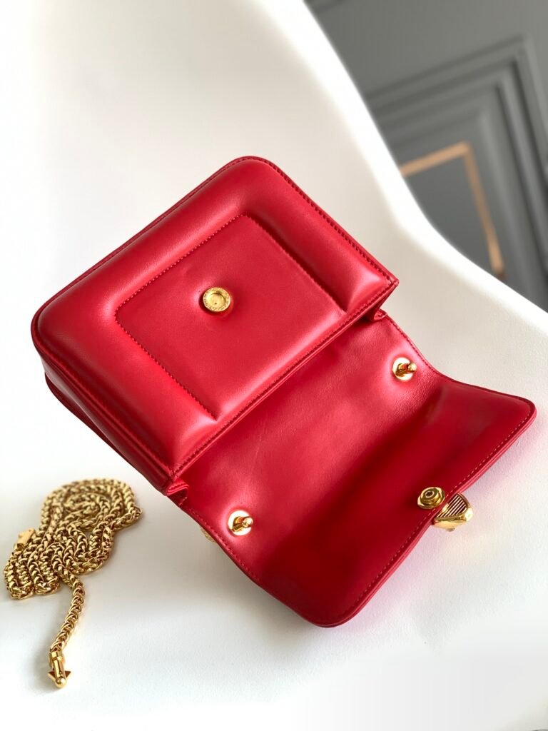 BVLGARI x Mary Katrantzou Serpenti Top Handle Bag19cm Limited Edition Matelassé Lambskin Crossbody – Image 13 BVLGARI x Mary Katrantzou Serpenti Top Handle Bag19cm Limited Edition Matelassé Lambskin Crossbody – Image 13