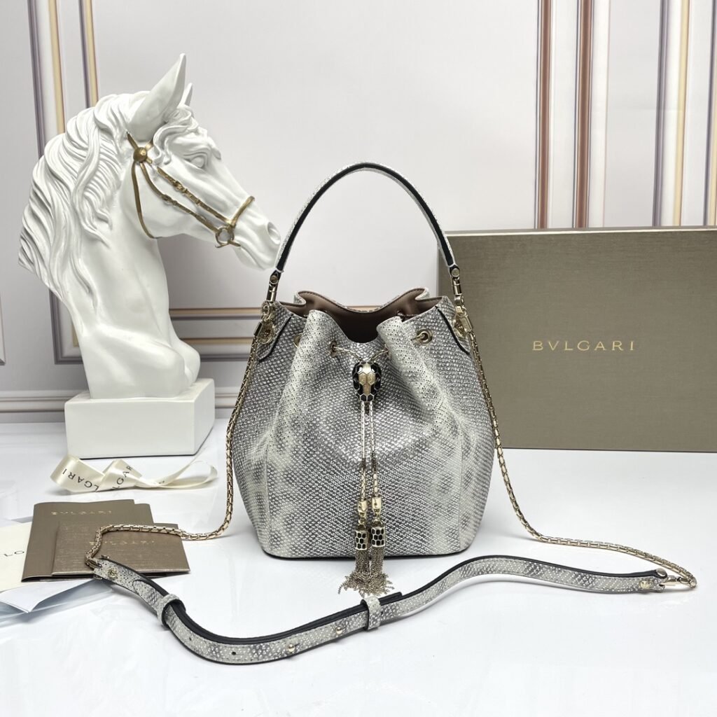 BVLGARI Serpenti Forever Luxury Bucket Bag Genuine Leather Python Skin Drawstring Shoulder Bag – Image 13 BVLGARI Serpenti Forever Luxury Bucket Bag Genuine Leather Python Skin Drawstring Shoulder Bag – Image 13