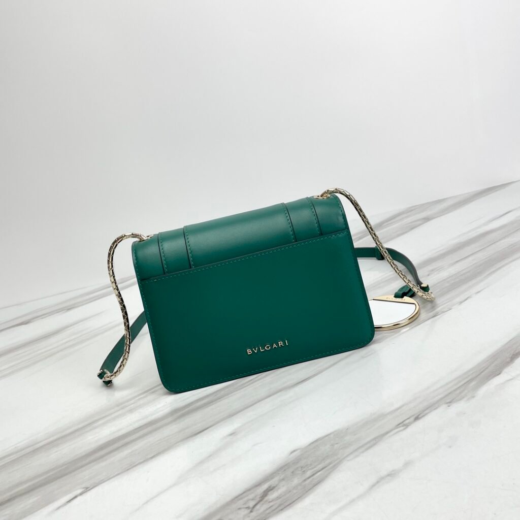 BVLGARI Serpenti Forever Crossbody Bag 19cm Daisy Topaz Calfskin Leather Shoulder Bag Classic Snakehead Buckle – Image 16 BVLGARI Serpenti Forever Crossbody Bag 19cm Daisy Topaz Calfskin Leather Shoulder Bag Classic Snakehead Buckle – Image 16