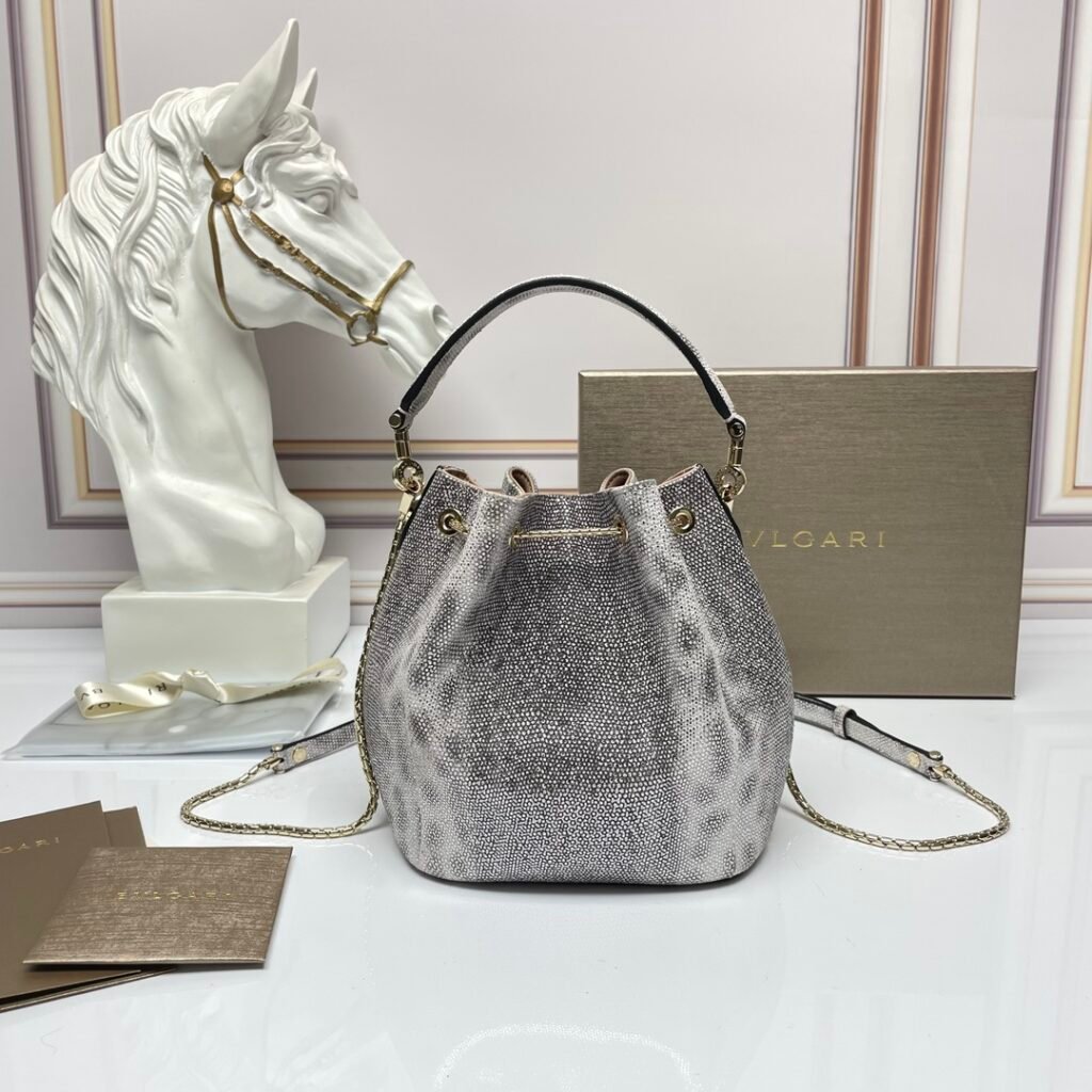 BVLGARI Serpenti Forever Luxury Bucket Bag Genuine Leather Python Skin Drawstring Shoulder Bag – Image 23 BVLGARI Serpenti Forever Luxury Bucket Bag Genuine Leather Python Skin Drawstring Shoulder Bag – Image 23